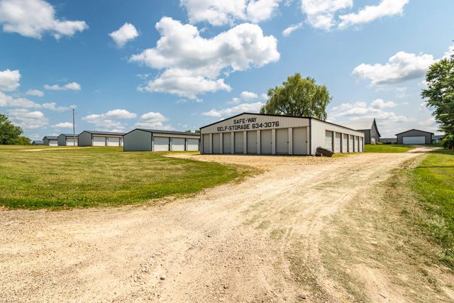 709 S Main St, Westby