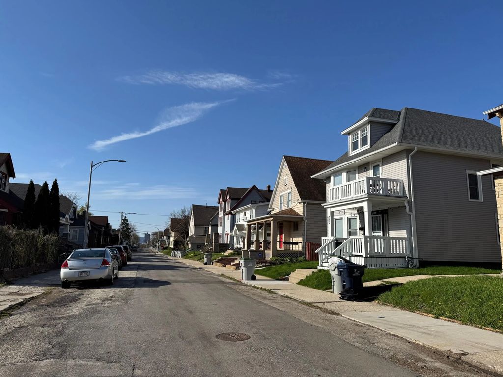 2640 N Hubbard St, Milwaukee