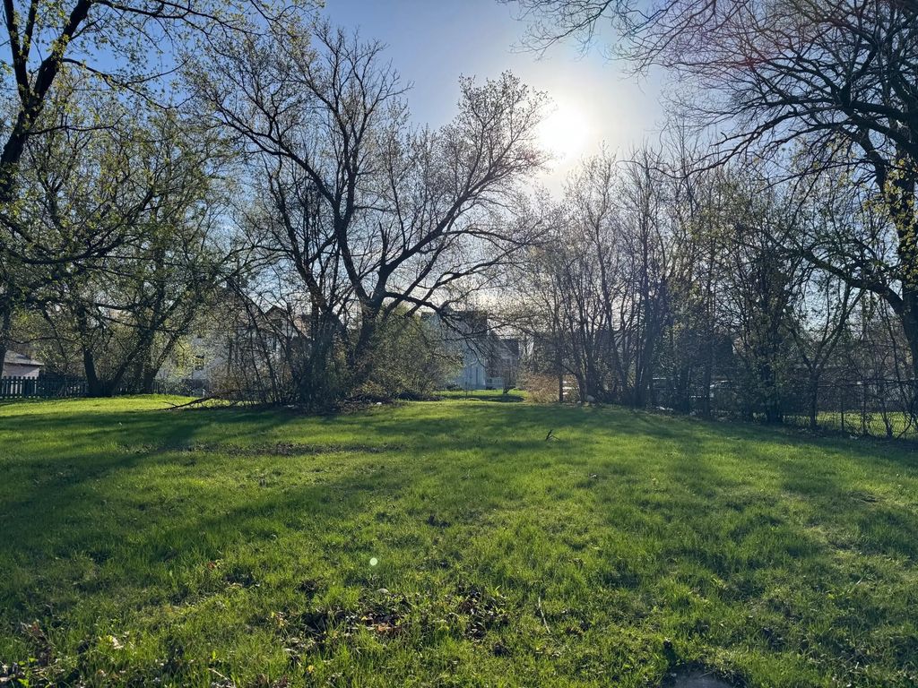2534 N 2nd St, Milwaukee