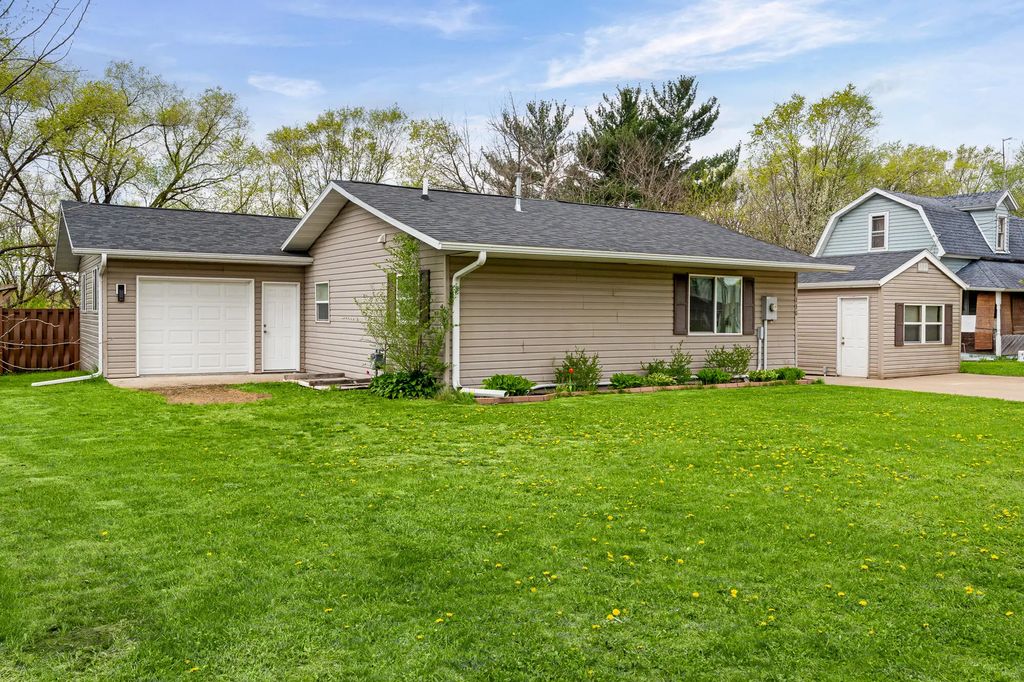 150 Gebhardt Rd, Brockway
