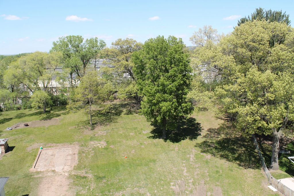 1627 St Cloud St, La Crosse
