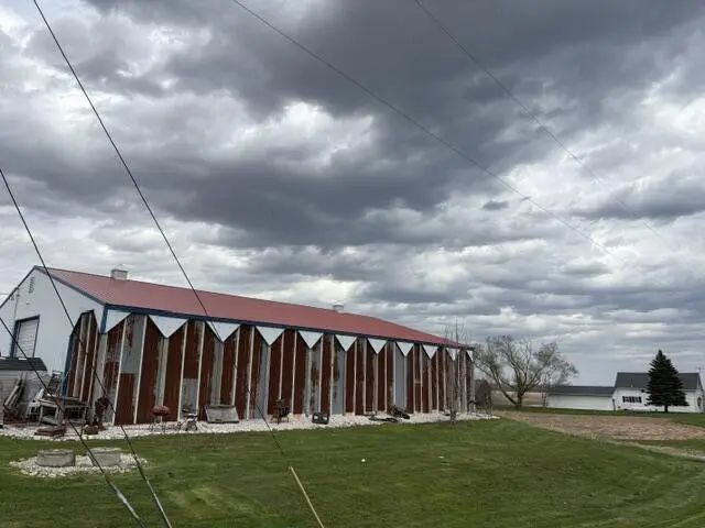 N2910 County Road C -, West Kewaunee