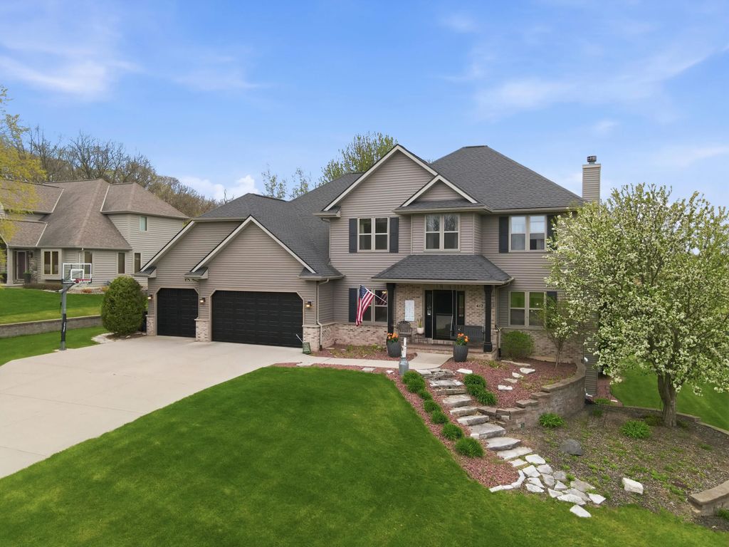 412 Ledgewood Dr, Fond Du Lac