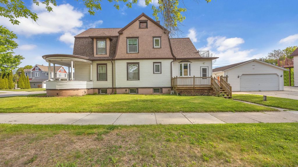1503 N 6th St 1503a, Sheboygan