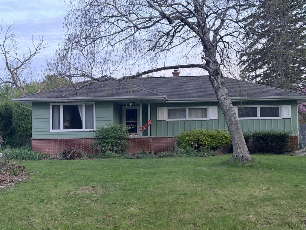 5337 W Wabash Ave, Brown Deer