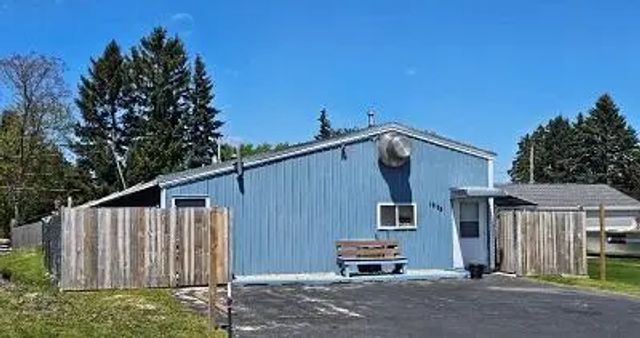 1922 Kremer Ave, Caledonia