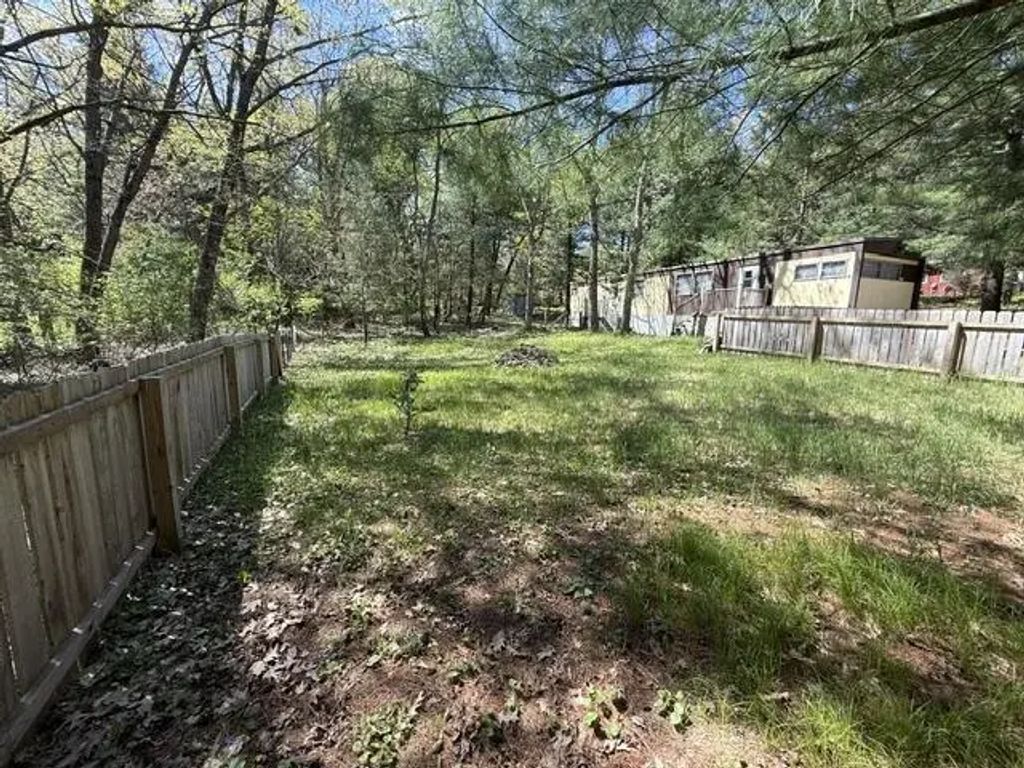 257 Birch St, Jackson