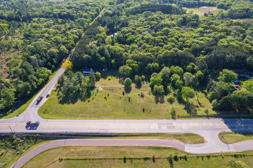 000 Us Hwy 53 -, Holland
