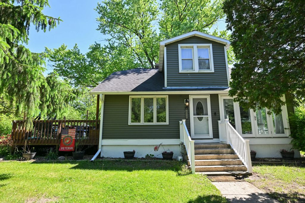 23723 82nd Pl, Salem Lakes