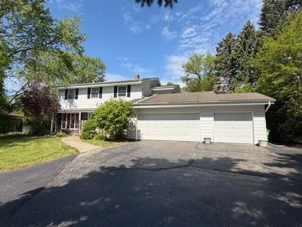 42 Robin Hill Dr, Mount Pleasant
