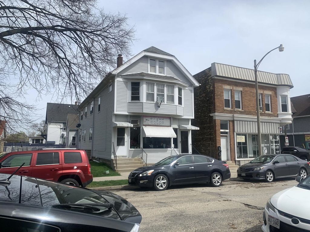 2904 W Arthur Ave 2906, Milwaukee
