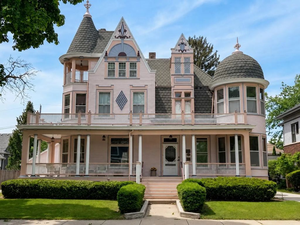 1520 College Ave, Racine