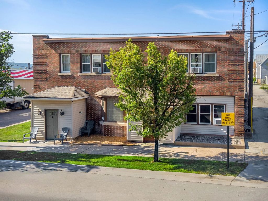 415 Market St, La Crosse