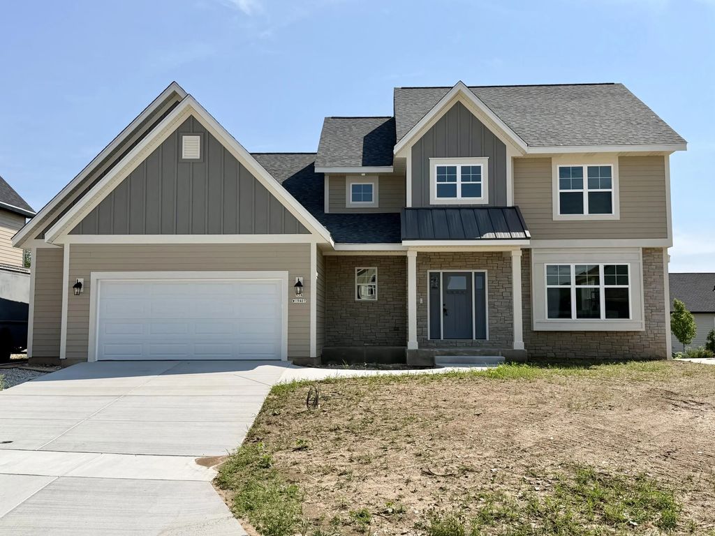 N54w19407 Kearney Ln, Menomonee Falls