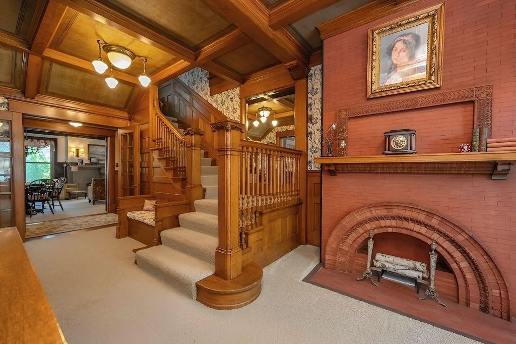 506 Erie Ave, Sheboygan