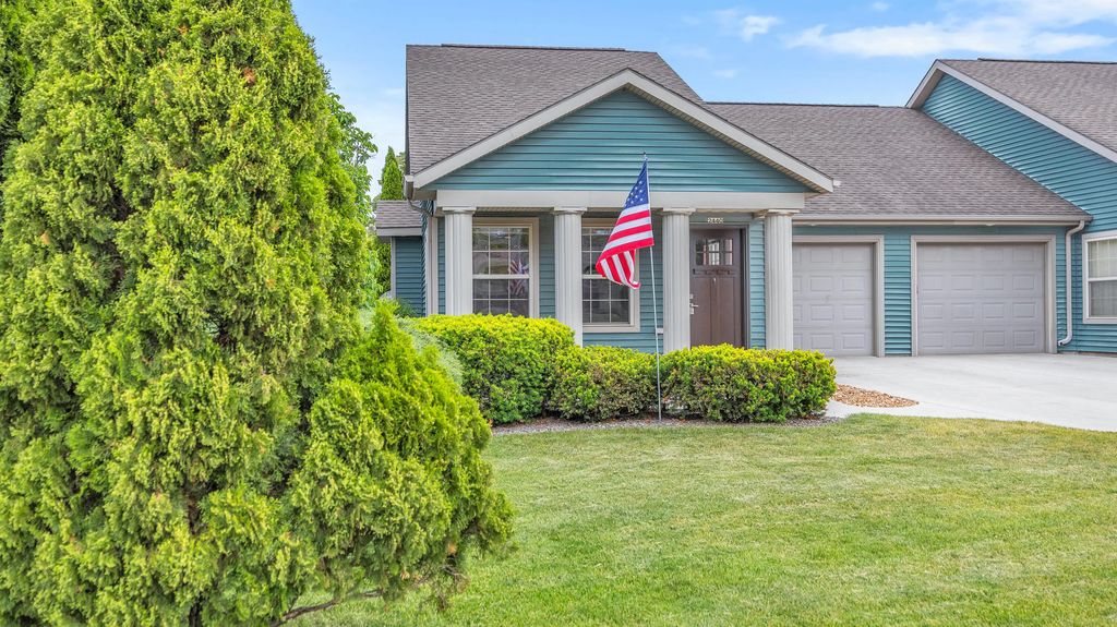 2440 Carmen Ave 1, Sheboygan