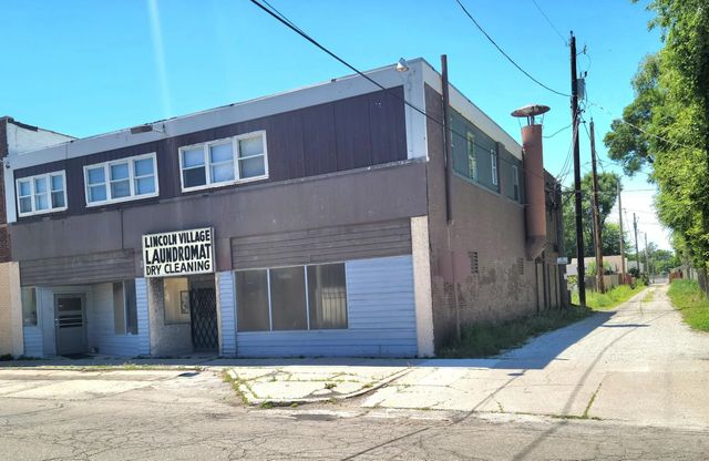 6814 14th Ave, Kenosha