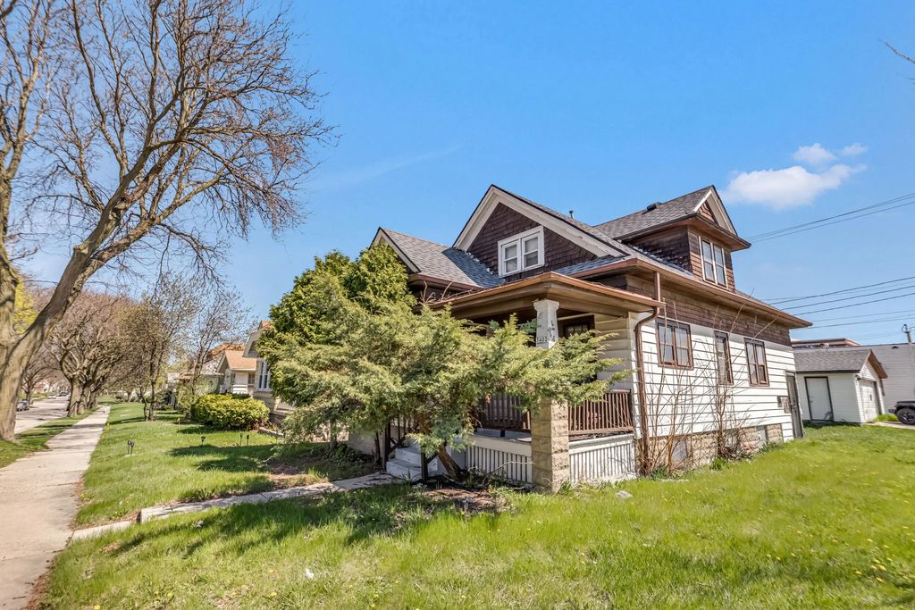 3402 N 36th St, Milwaukee