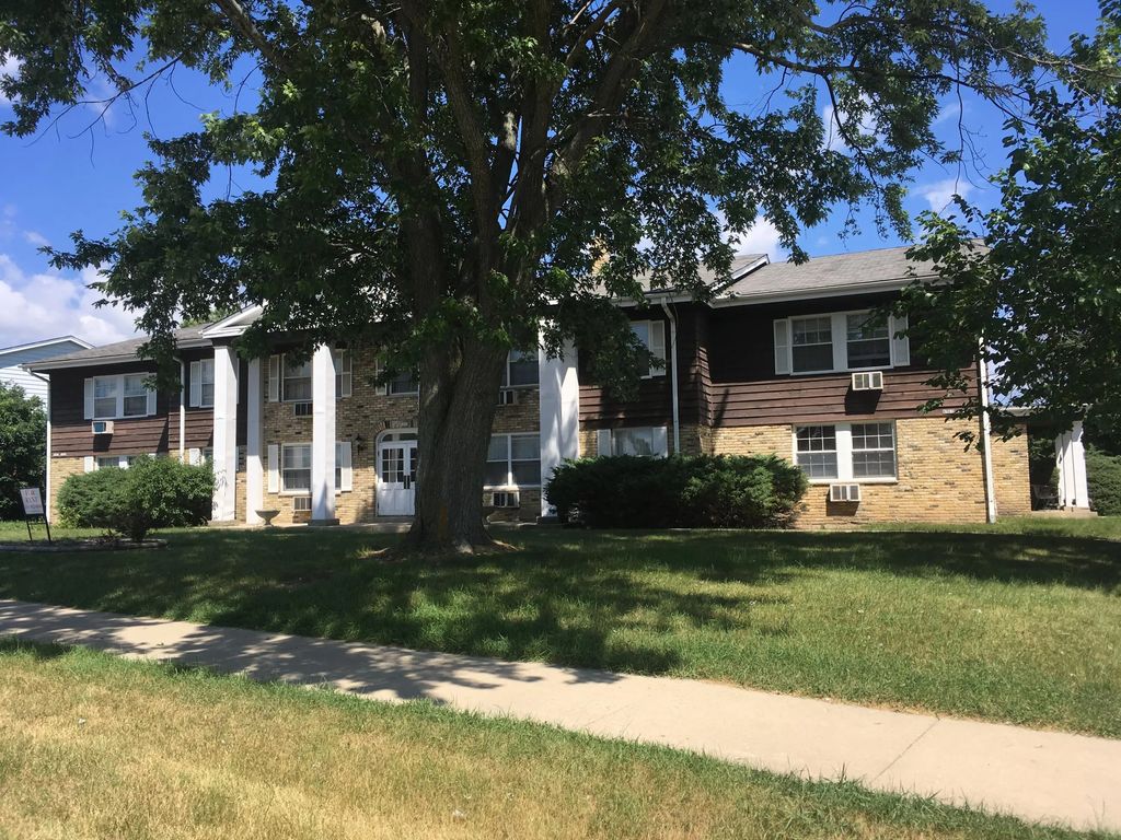 5000 W Cold Spring Rd, Greenfield