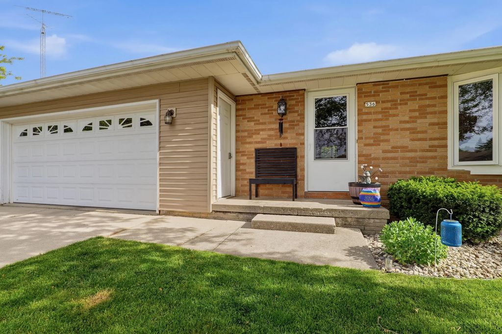 536 Monroe St, Reedsville