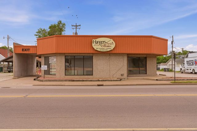 1817 Jackson St, La Crosse