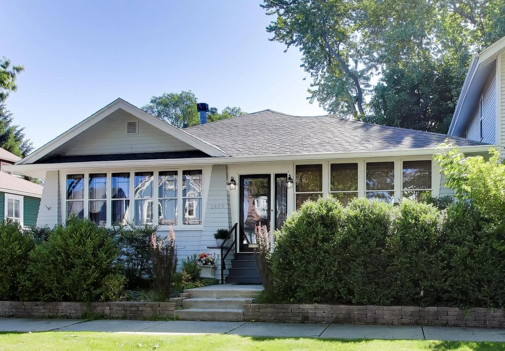 1429 College Ave, Racine