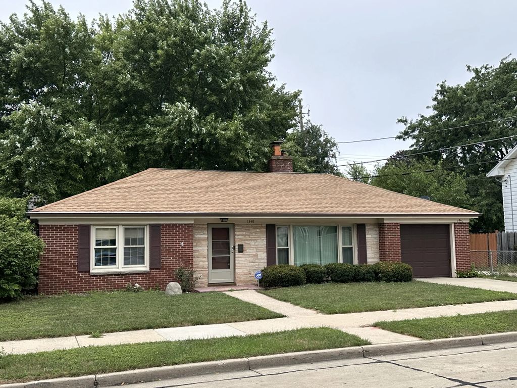1348 Grove Ave, Racine