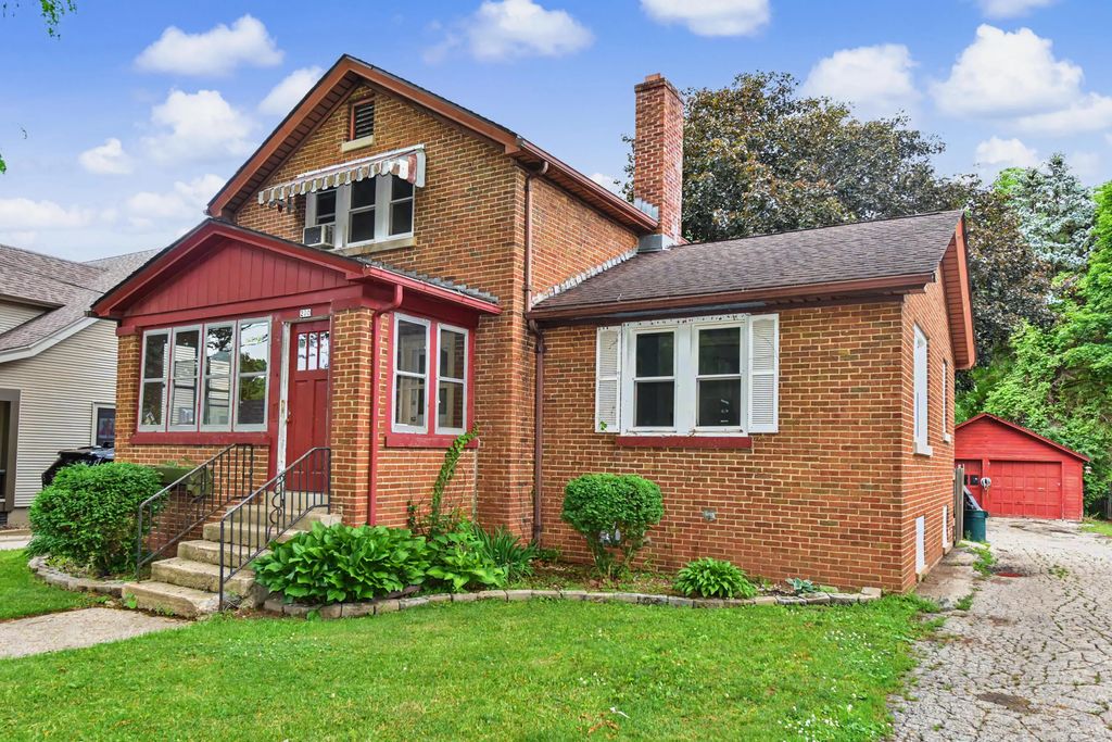 200 Schemmer St, Burlington