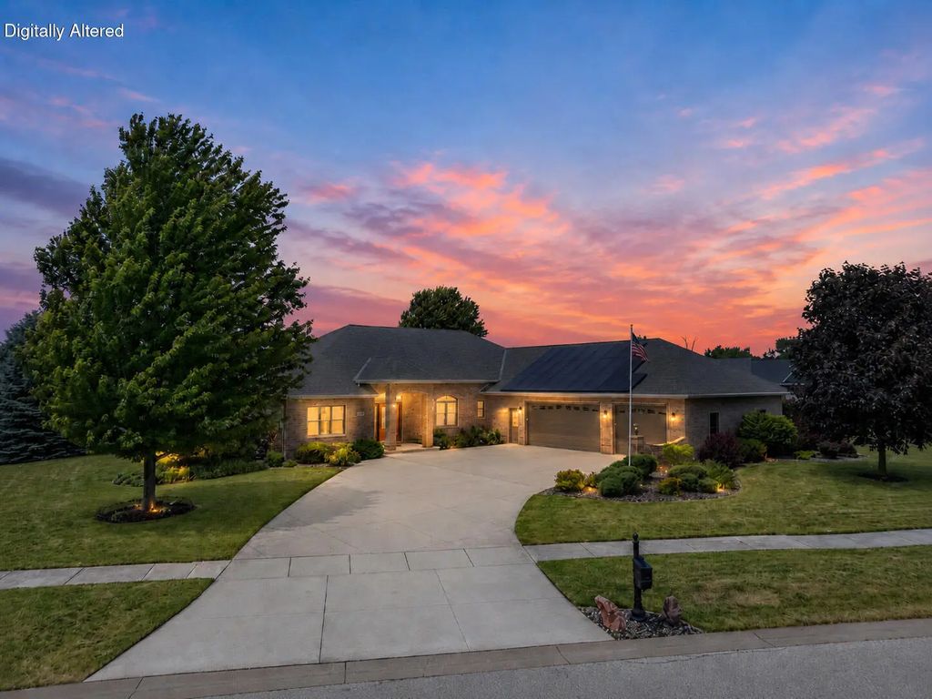 420 N Country Ln, Fond Du Lac