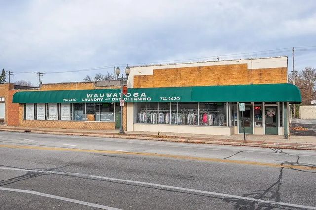6718-6726 W North Ave, Wauwatosa