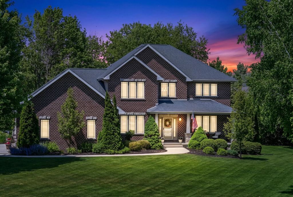 4720 Stonefield Rd, Sheboygan