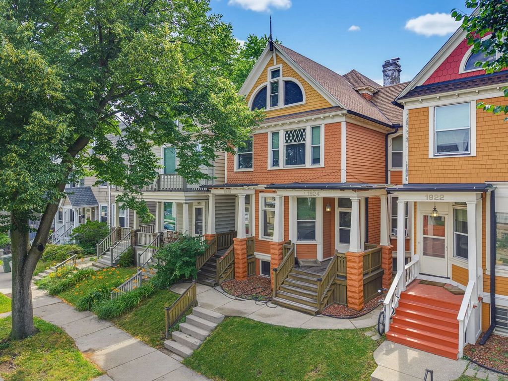 1924 N Oakland Ave 1926, Milwaukee