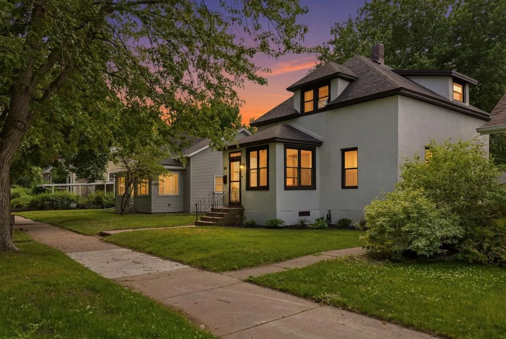 410 21st St S, La Crosse