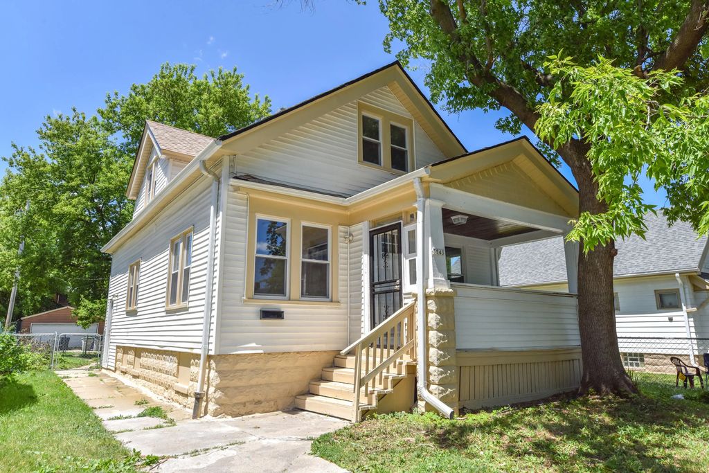 3543 N 9th St, Milwaukee