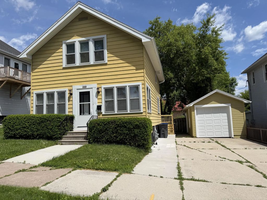 1028 Georgia Ave, Sheboygan