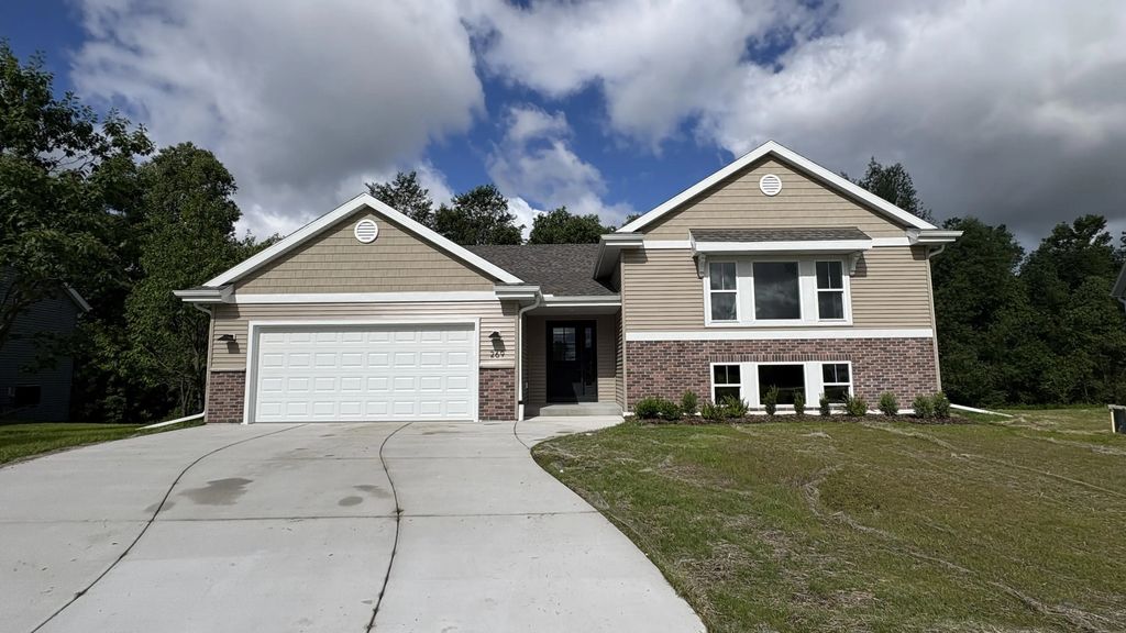 269 Cardinal Dr, Sullivan