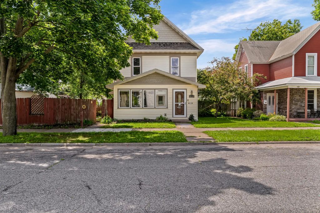 1519 Kane St, La Crosse