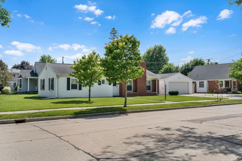601 Isabelle Ave, Racine