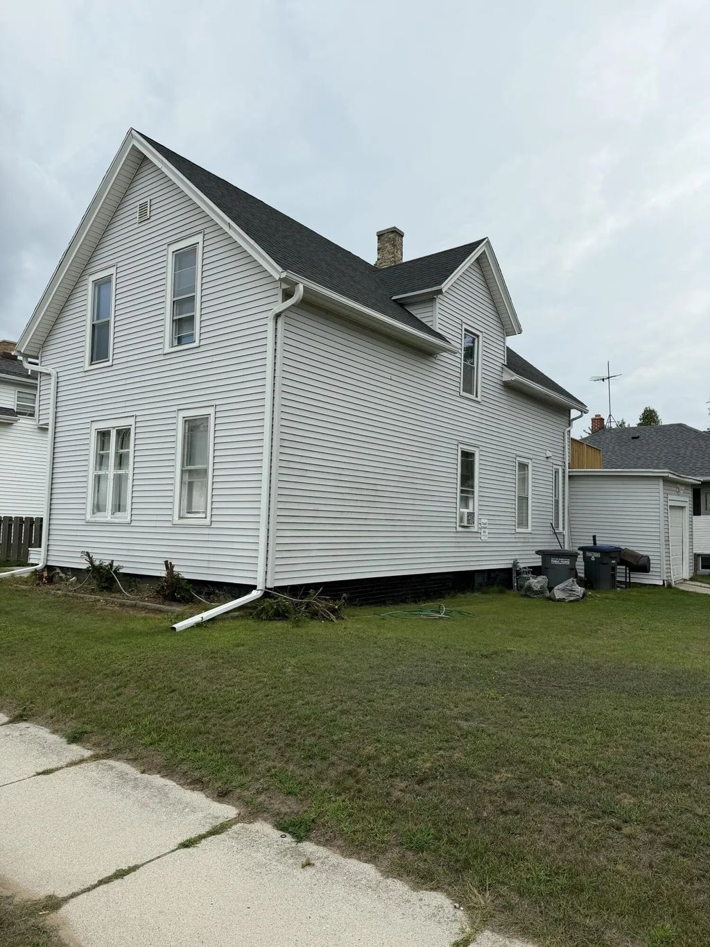 2006 S 11th St 2008, Sheboygan