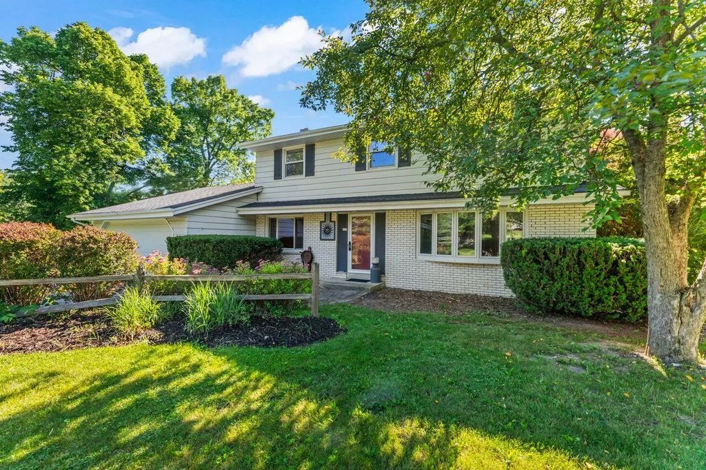 632 Highland Dr, Richfield