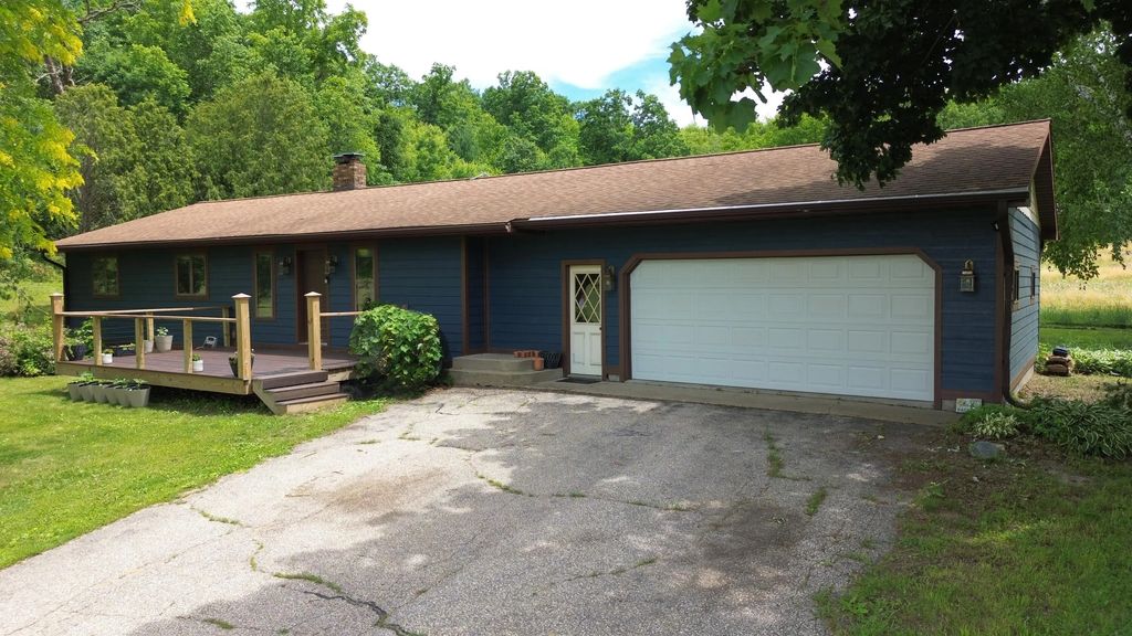 2836 State Highway 27 -, Little Falls