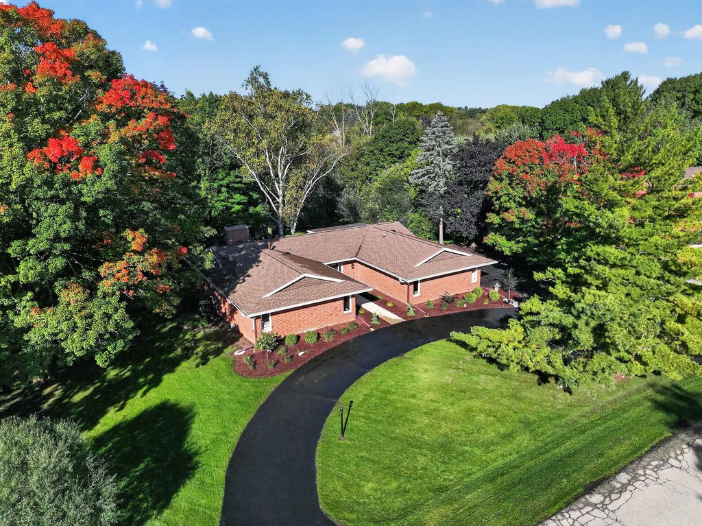 3330 Taurus Dr, Caledonia