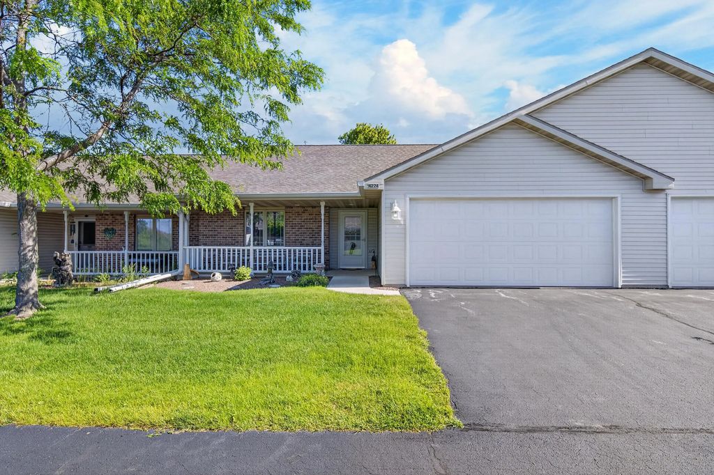 4224 Kirkwood Ct, Sheboygan