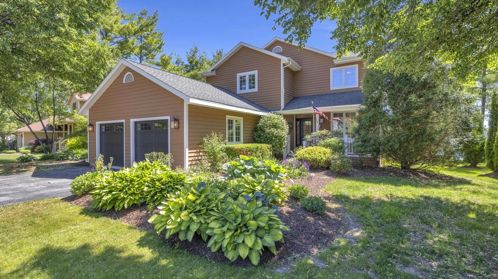 516 Sir Howard Cir, Kohler