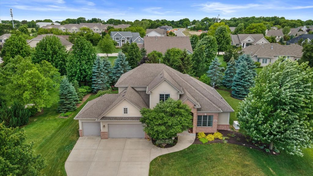 1822 Coach House Ct, Mount Pleasant