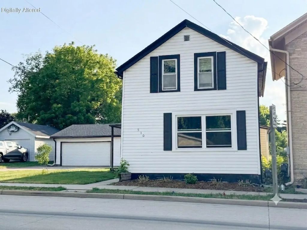 510 N Church St, Watertown