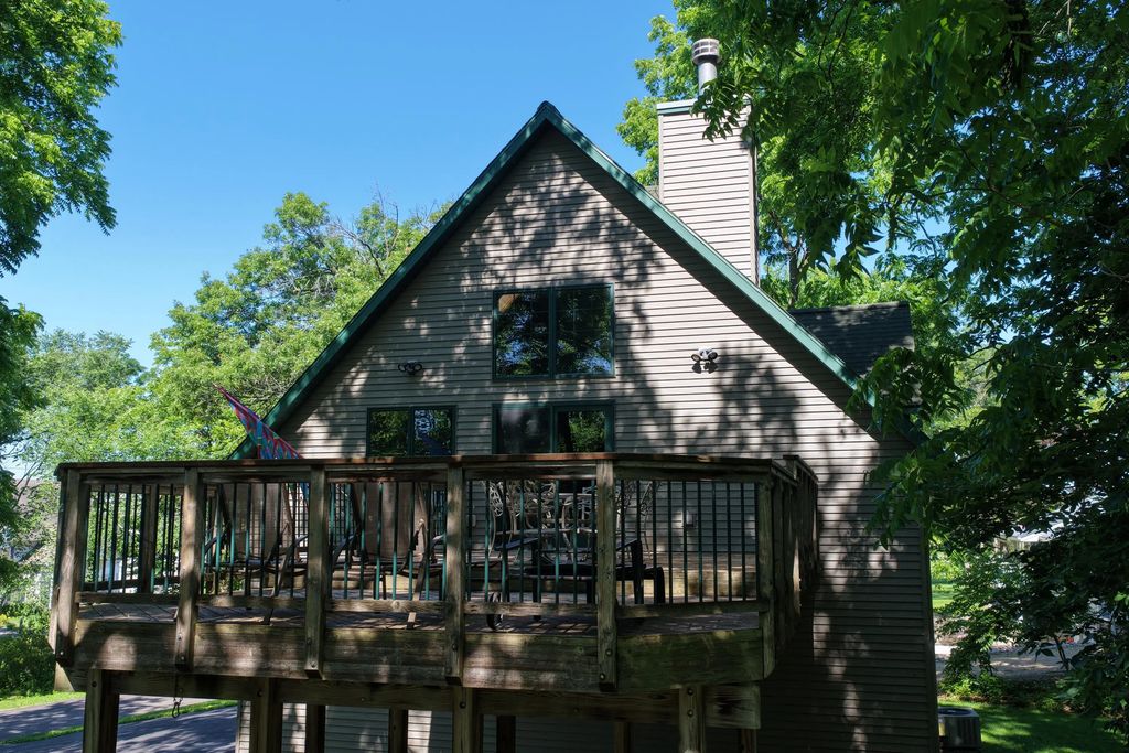 1480 1st St, Pepin
