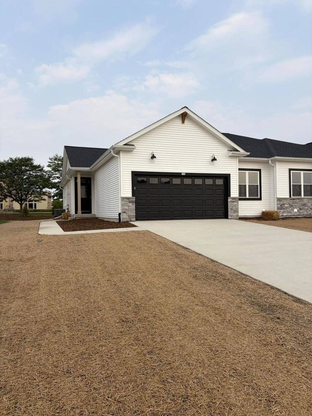 752 Pleasant Park Ct, Johnson Creek