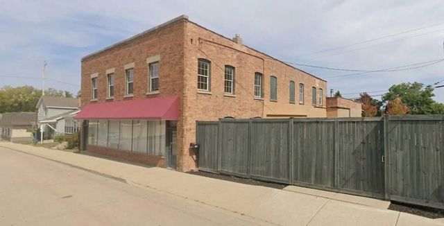 919 Main St, Union Grove