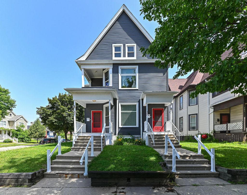 400 E Garfield Ave 402, Milwaukee